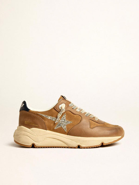 Tabakbrauner Running Sole Damen aus Nappa und Rauleder mit Silberglitzerstern